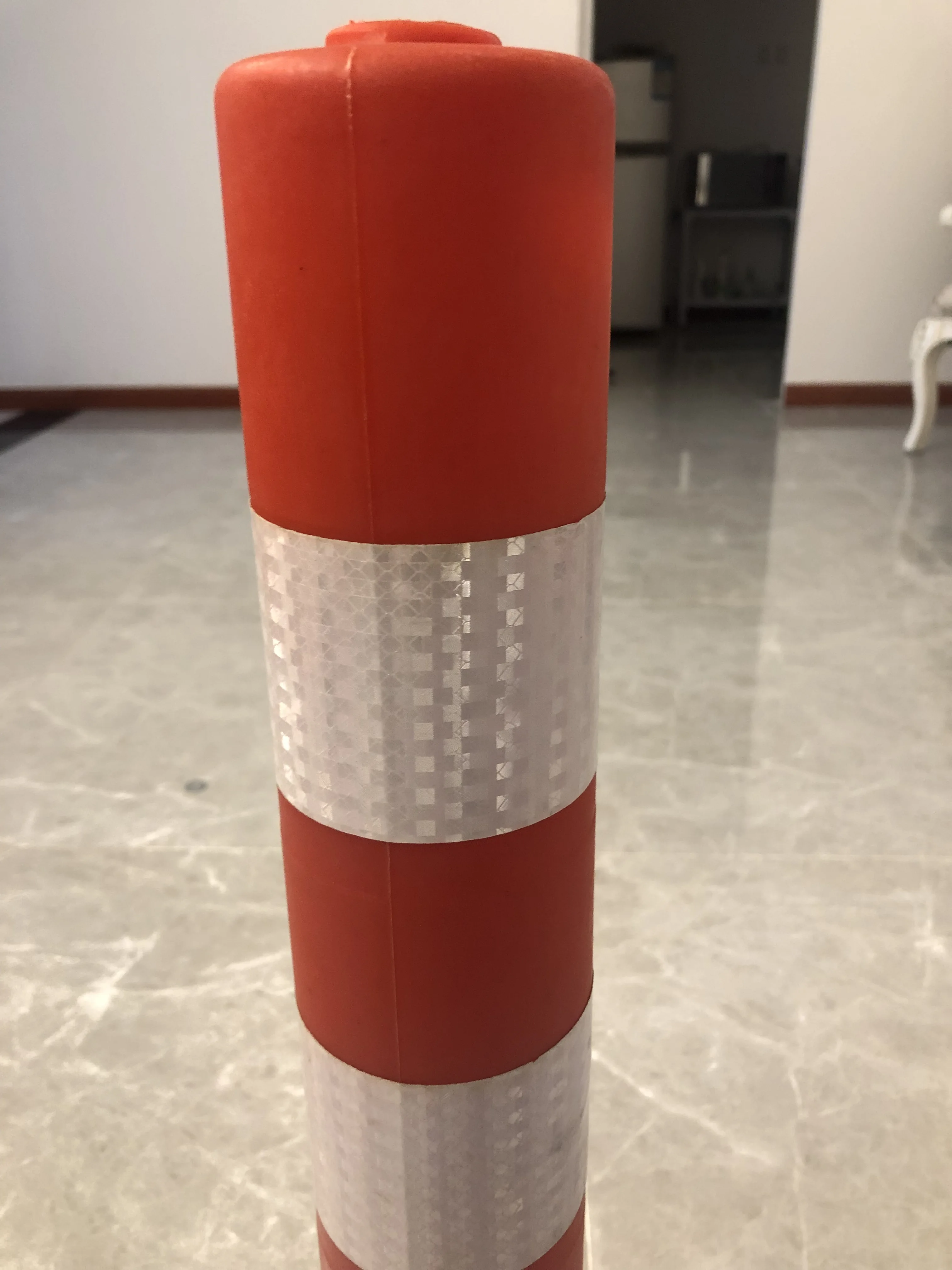 Pu Soft Unbreakable Flexible Bollard Traffic Delineator Post Warning