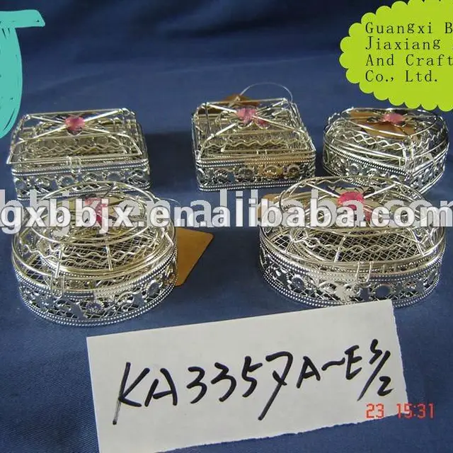 silver iron metal wire christmas gift box for the luxury