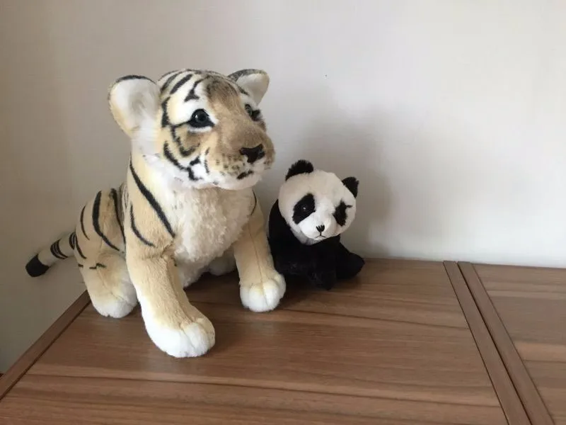 Dorimytrader Soft Stuffed Animals Tiger Plush Toys Pillow Animal Lion Peluche Kawaii Doll Realistic Leopard Cotton Girl Brinquedo Toys Christmas Gift For Children DY61864 (15)