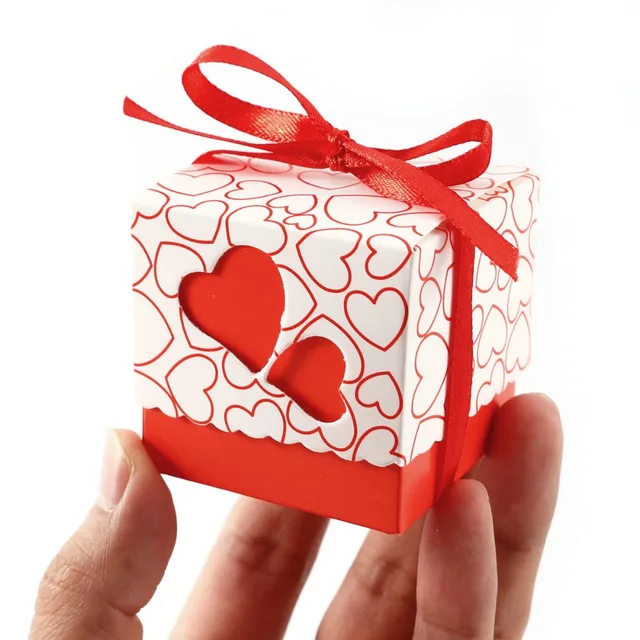 love heart wedding red paper candy chocolate gift box