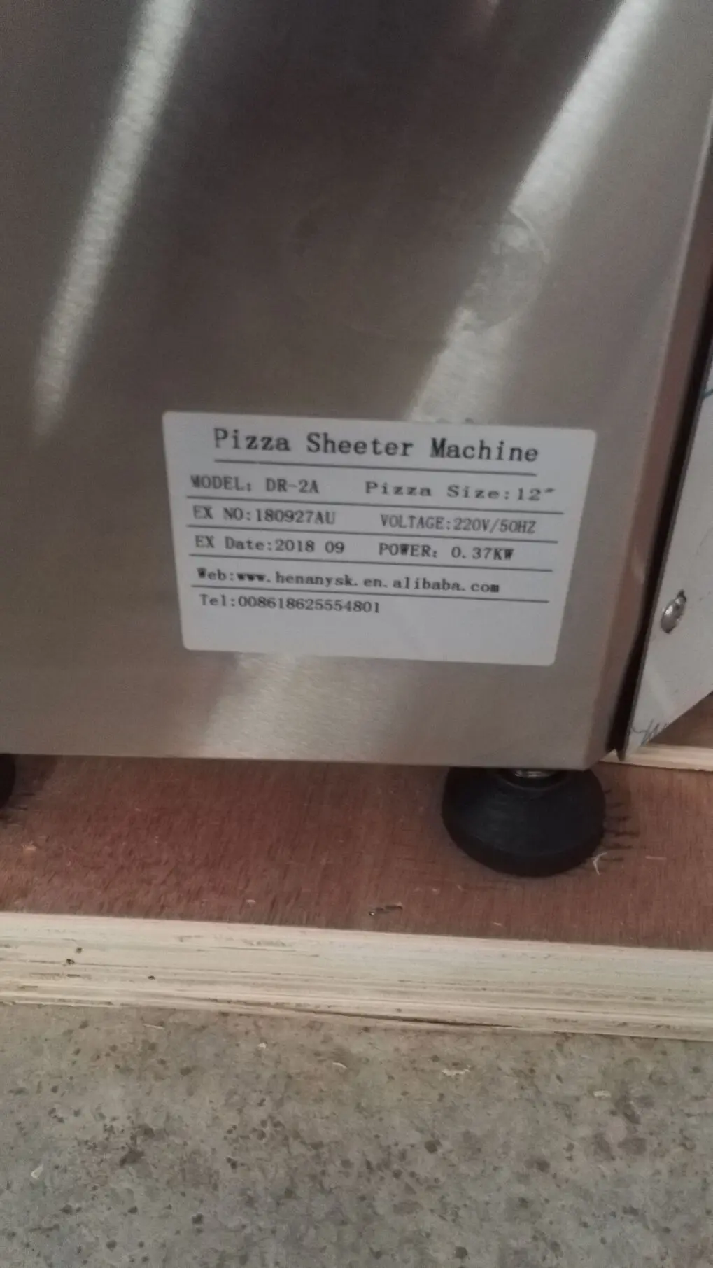 pizza sheeter.jpg