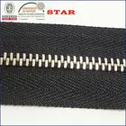 Brass zipper rolls brass teeth zipper long chain for sale/ chains rolls suppliers