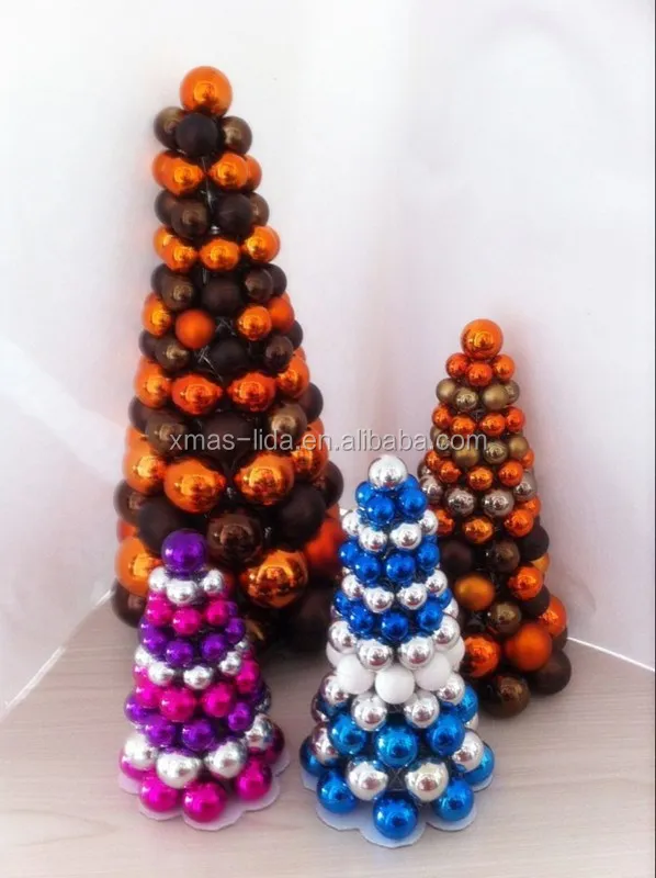 christmas table decorations, mini christmas tree with balls