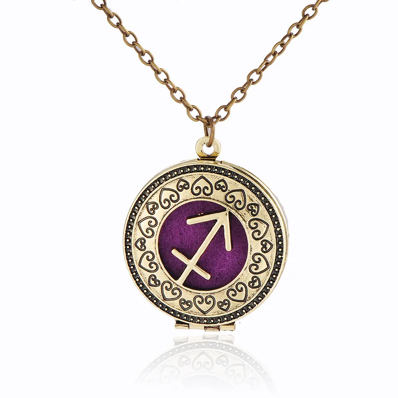 star necklace (11).jpg