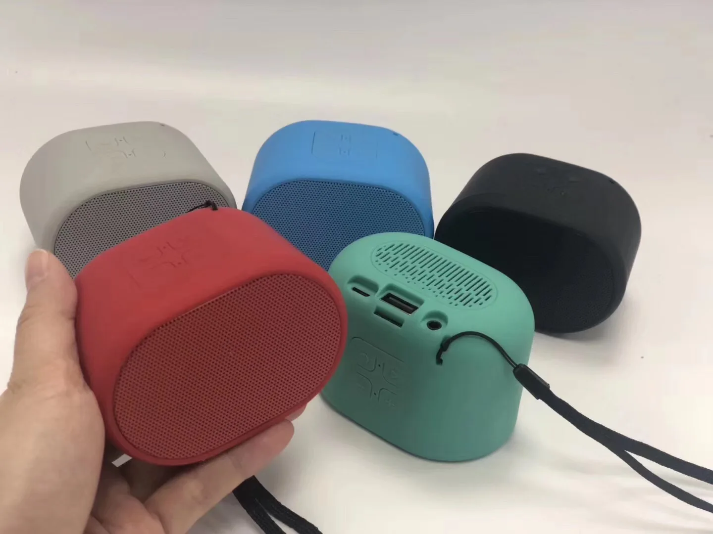 HY-22 portable mini music box bluetooth speaker handsfree - ANKUX.COM