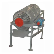 Mobile refractory material vibrating screen