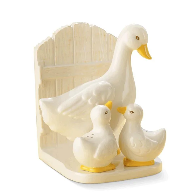 ceramic family duck grasslands road duck napkin holder with salt