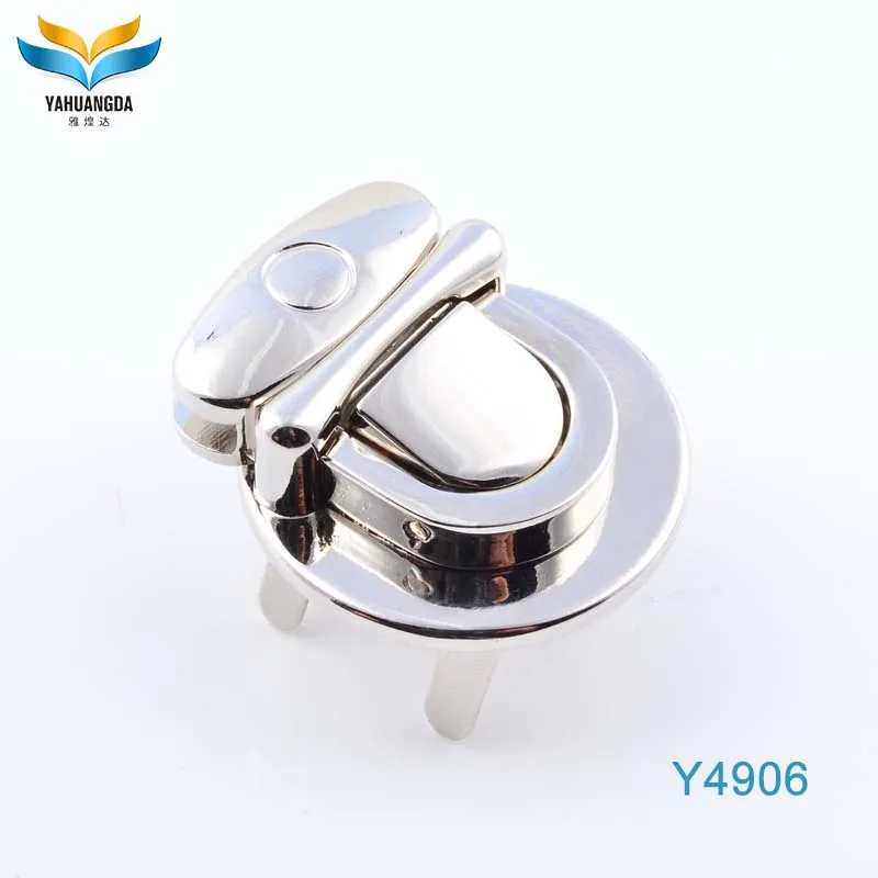 Y4906_3