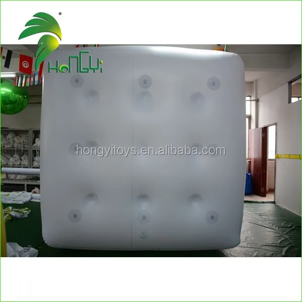 inflatable cube balloon (2)