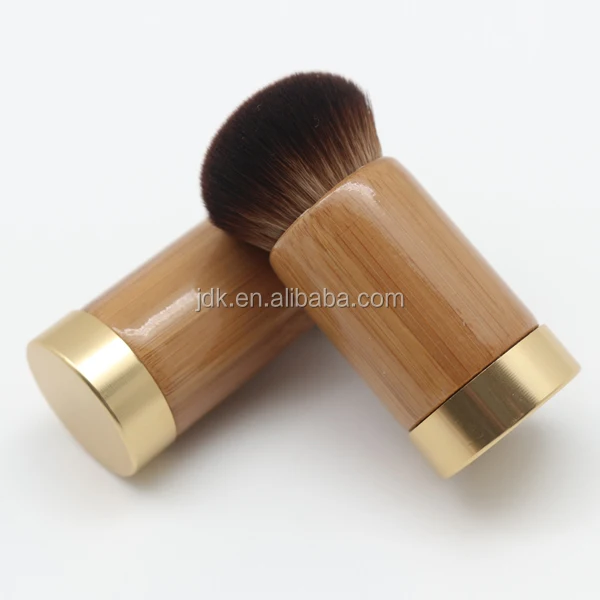 kabuki brush a.jpg