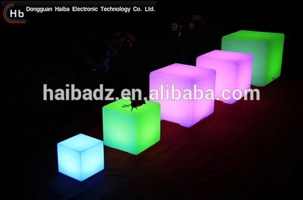 40 × 40 × 40センチ充電式フルカラー防水3d ledキューブから中国-その他バー家具問屋・仕入れ・卸・卸売り
