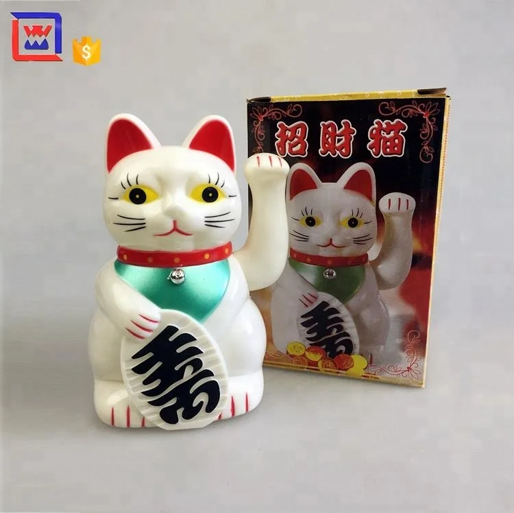 japanese waving cat