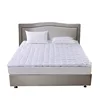 Wholesale Yalan King Size Feather and Down Mattress Protector For Luxury Hotel Room