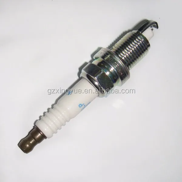 ZFR5LP13G RC12PEC5 04606591AB Spark Plug for Chrysler 300 Chrysler