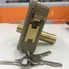 Alta Calidad Door Double Bolt Brass Cylinder Lock Cerradura De Sobreponer Gate Rim