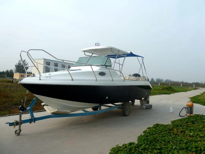 High Quality Luxury Best Yacht Cabin Cruiser For Your Leisure And