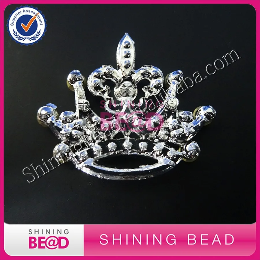 crown buckle 4.jpg
