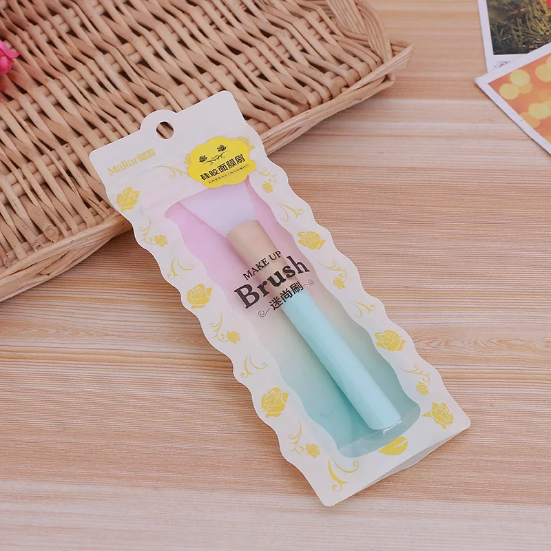 3584205685_870893873