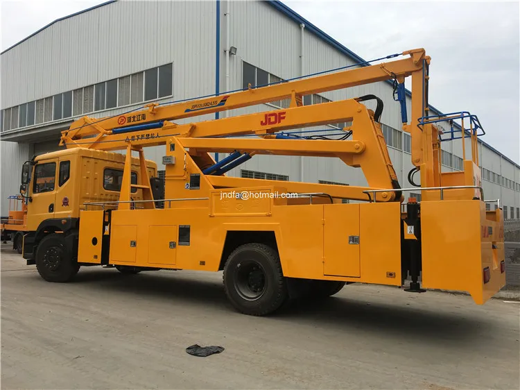 22m hook lift truck7.JPG