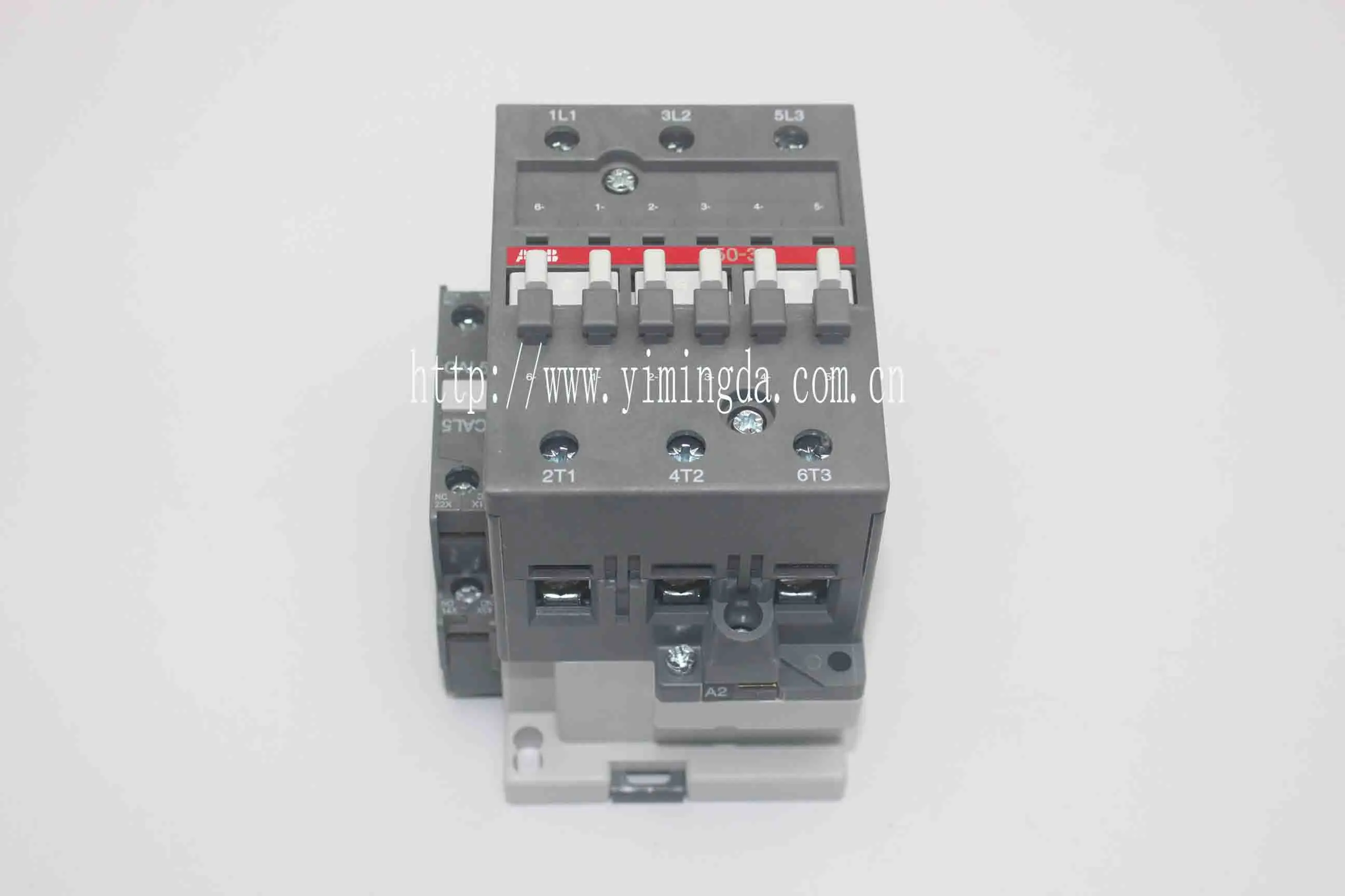 904500294.jpg