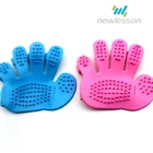 hot sale Brush dog cat comfortable cleaning tool pet grooming glove brush with low price