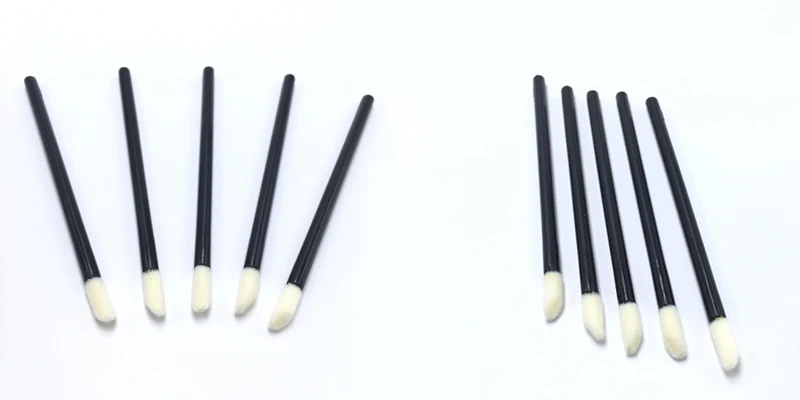 Disposable lip brush-1.jpg