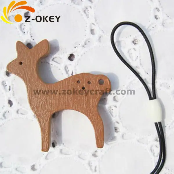 ZWP1304 Painted eco-friendly laser cut wood key chain deer shape