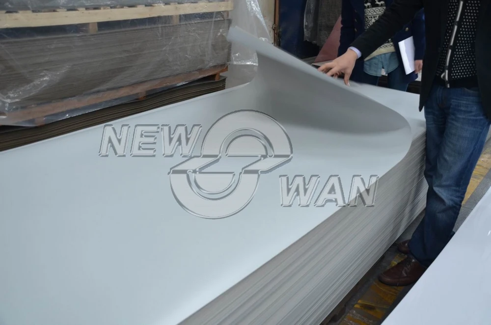 Tatanium white .jpg