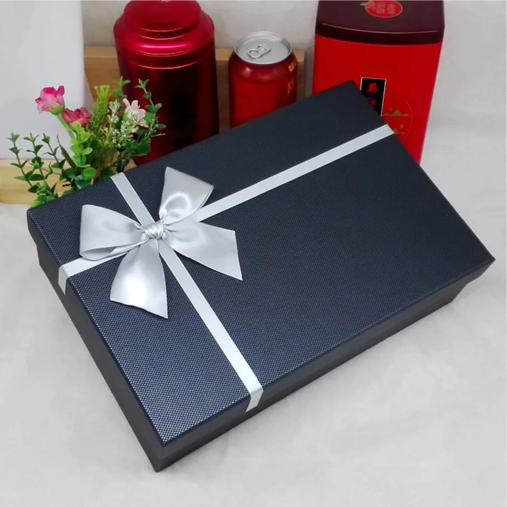 custom wedding dress box clothes packaging box with ribbon for