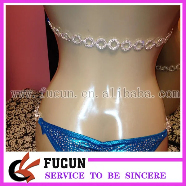 black rhinestone connector B.jpg