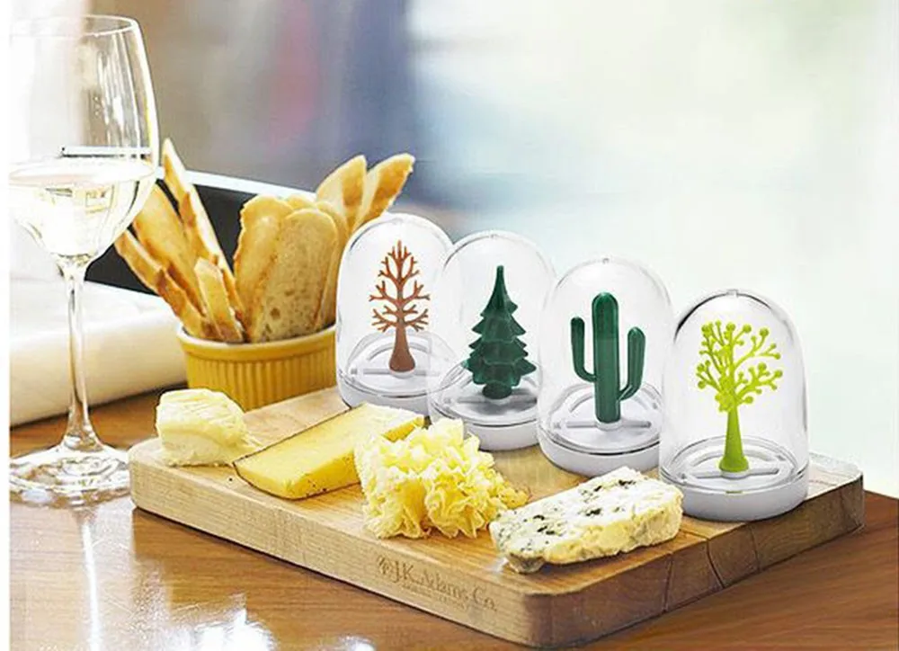 4PCS Kitchen Supplies Bottle Seasons Spice Seasoning Salt Pepper Shaker Condiment Shaker Container Animals Bottle KC1128