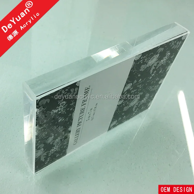 Acrylic Photo Frame (3).jpg
