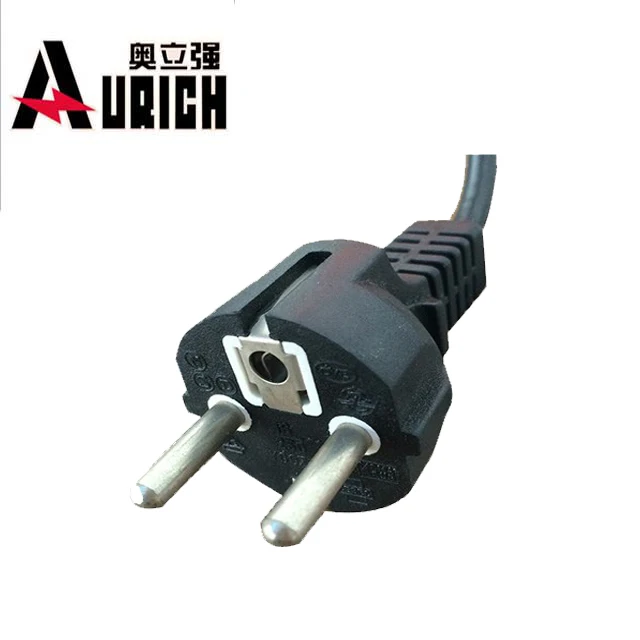 detachable power plug
