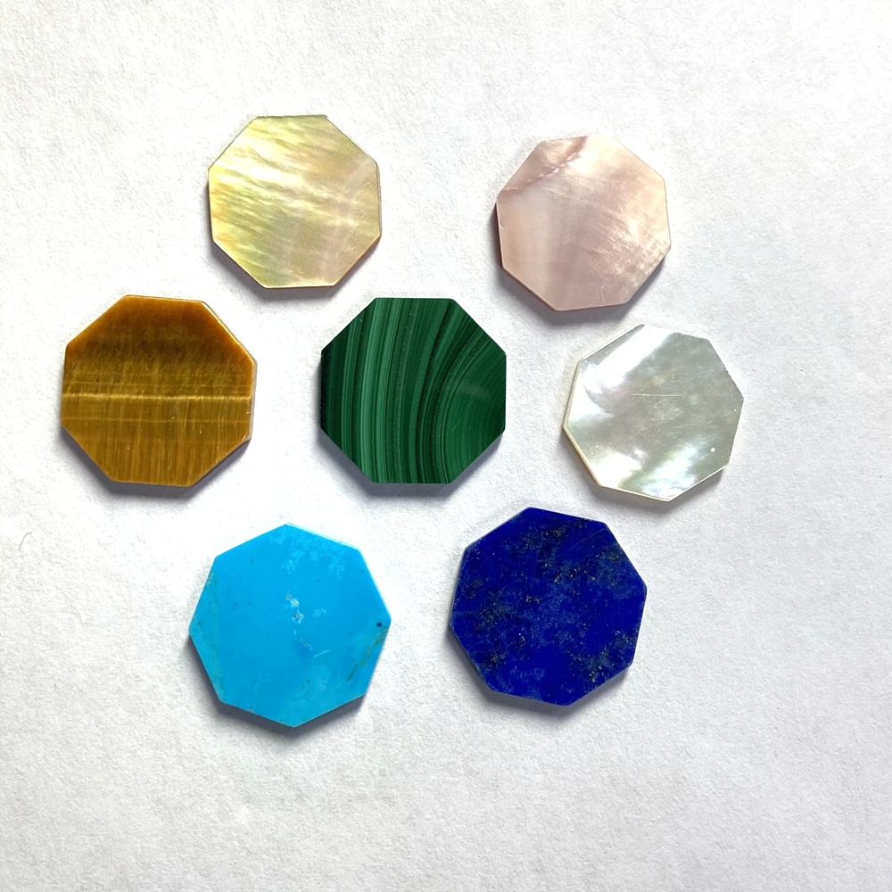 17x17x2mm New design Factory price Natural malachite double flat Octagon malachite sheet gemstone, Green
17x17x2mm New design Factory price Natural malachite double flat Octagon malachite sheet gemstone, Green