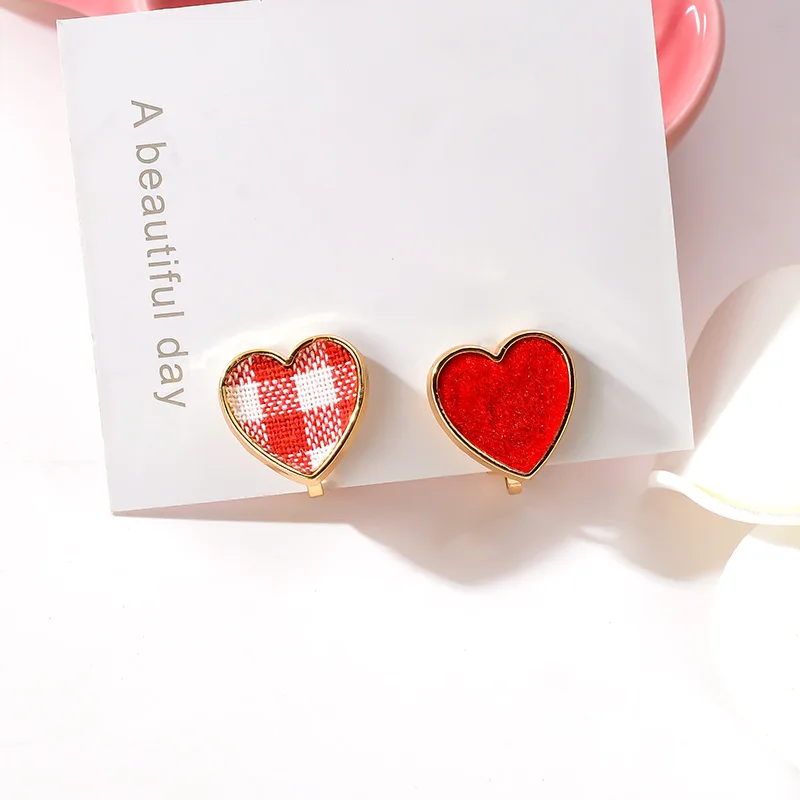 cs009 2019 fashion korean plaid fabric heart-shaped earrings
