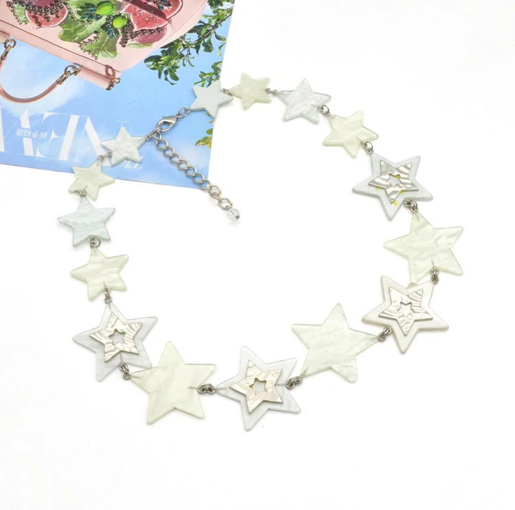 2021 short light color acrylic and stainless steel link chain star necklace