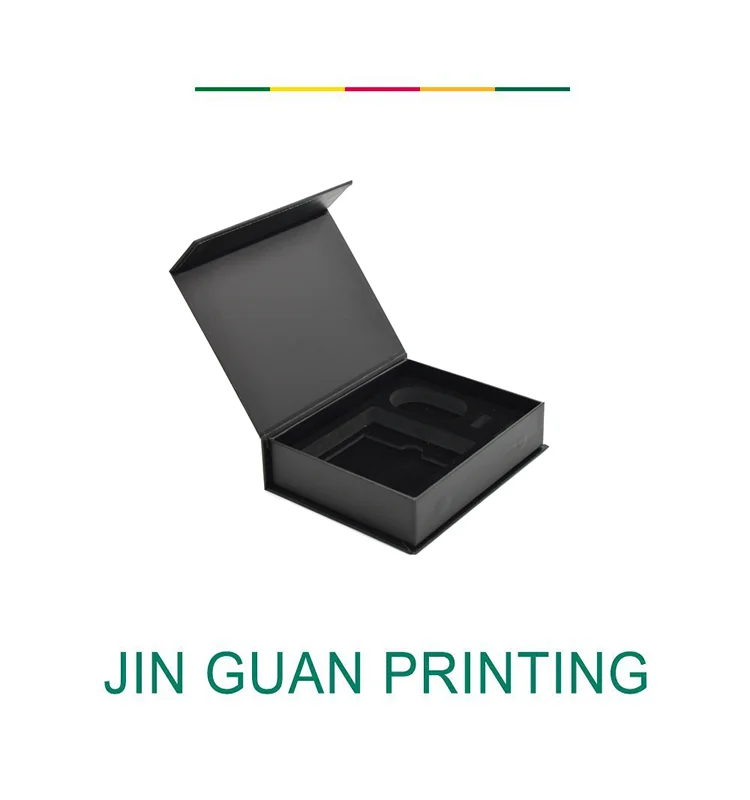 printing technics: offset printing surface dispoal: embossin