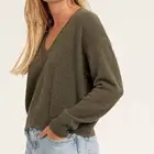 Knitted Women Tong Sheng Cashmere Knit Sweater V-Neck Long Sleeve Ribbed Trim Relaxed Fit Knitted Sweater For Women