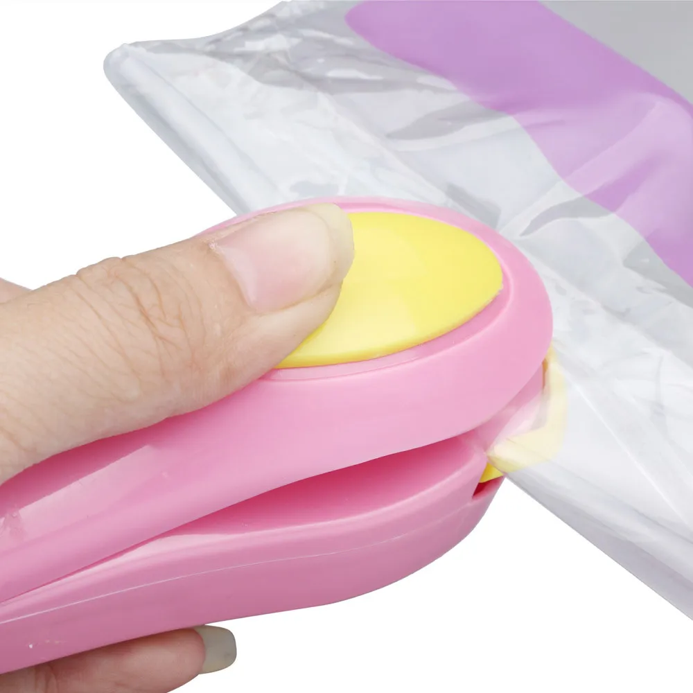 Portable Bag Clips Handheld Mini Electric Heat Sealing Machine Impulse Sealer Seal Packing Plastic Bag Clip work with  battery