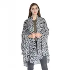 High-quality 2019 new design Extra-large size sunscreen Shawl With Leopard Print Chiffon Scarf for ladies four seasons availa