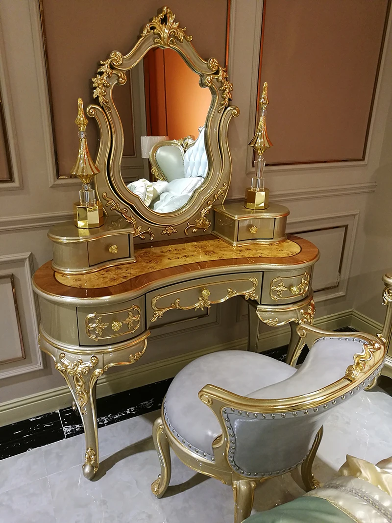 dresser.jpg