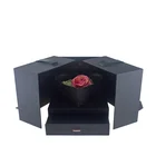 China Supplier Wholesale Flower Packaging Magic Heart-Shaped Input and Drawer Gif Box