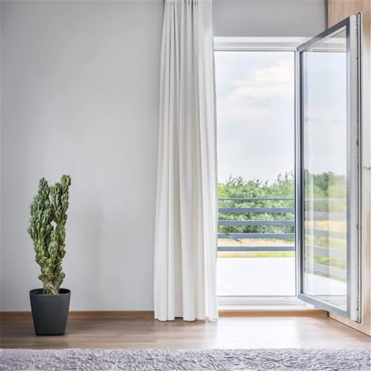 De fluorocarbono de aleación de aluminio triple acristalamiento Puerta de vidrio utilizada casa móvil puertas abatibles para venta