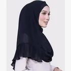 Middle East Chiffon Monochrome Scarf Women And Arabian Fashion Stitching Chiffon Wrinkled Scarf Women Hijab