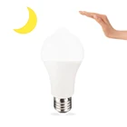 Pir 赤外線モーションセンサー led 電球ランプライト自動スマート pir モーションセンサー電球