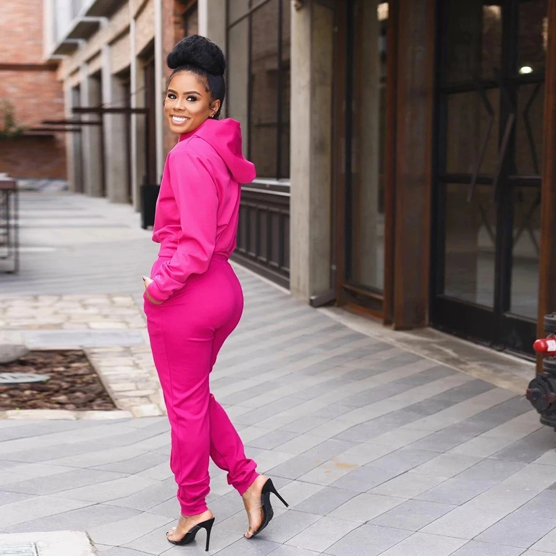 20201210_094725_069.plain sweat suit