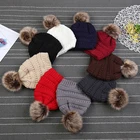Women Trendy Hats Winter Knitted Fur Poms Beanie Label Fedora Luxury Cable Slouchy Skull Caps Fashion Leisure Beanie