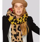 2019 Autumn New Design New York stly Lady Scarf and Shawl Pashmina Colored Leopard Pattern Print Winter Scarves