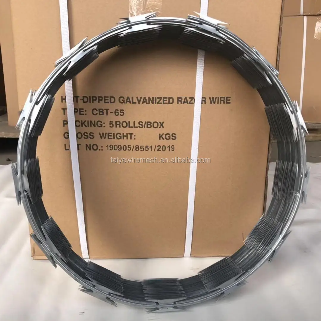 bto-22 galvanized razor wire coils with loops dia 600 mm used on