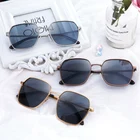 2020 High Quality Manufacture Brand Original Popular Metal UV Unisex Oversized Square Polarized Sunglasses Sun Glasses